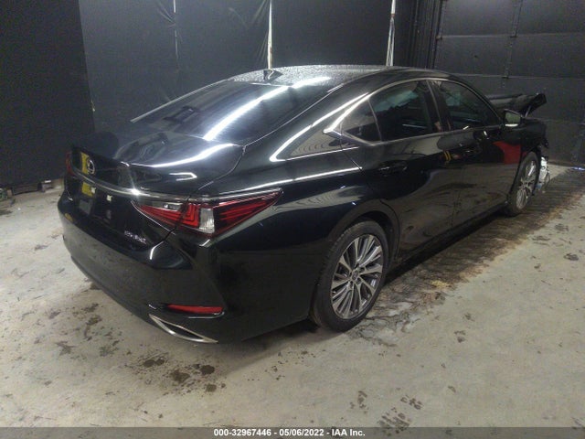 2021 Lexus ES, VIN: 58ADZ1B10MU105031