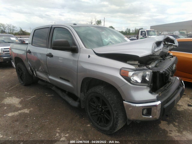 2018 Toyota Tundra, VIN: 5TFEM5F18JX128390