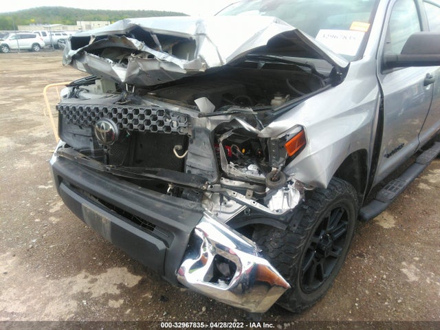 2018 Toyota Tundra, VIN: 5TFEM5F18JX128390