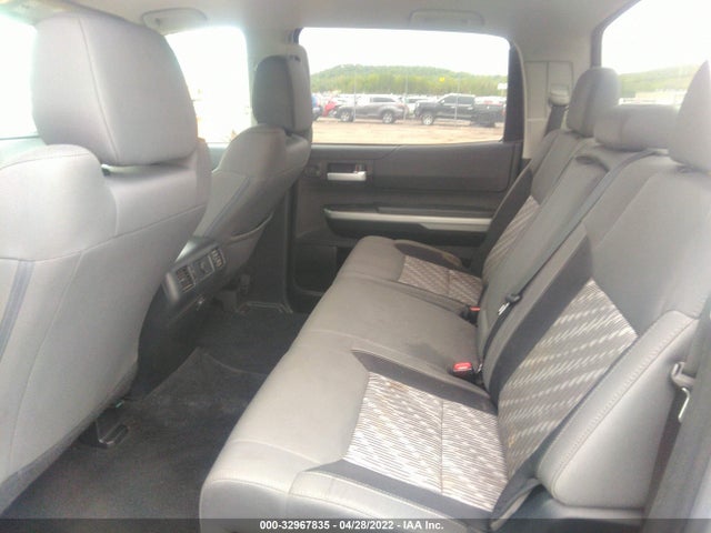 2018 Toyota Tundra, VIN: 5TFEM5F18JX128390