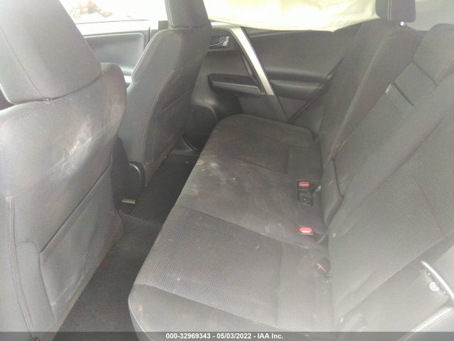 2018 Toyota RAV4, VIN: JTMRJREV2JD195896