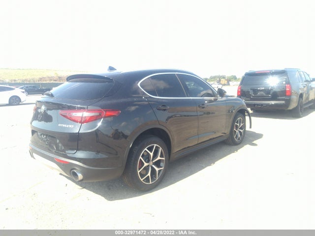 2019 Alfa Romeo Stelvio, VIN: ZASPAKBN9K7C70393