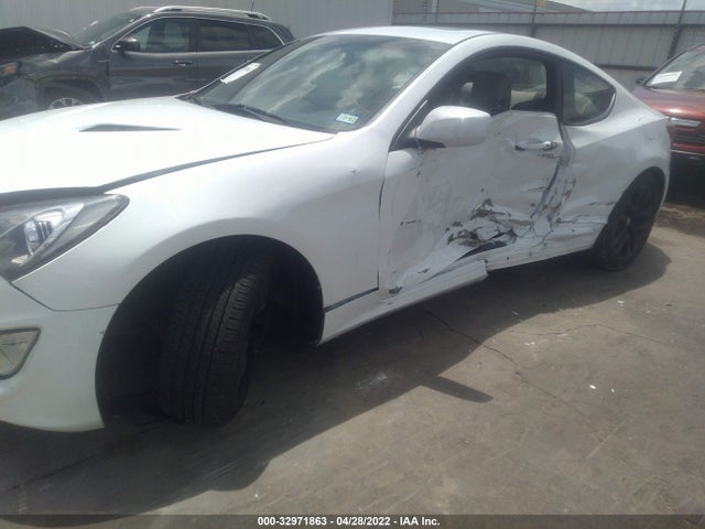 2014 Hyundai Genesis, VIN: KMHHT6KD5EU121499