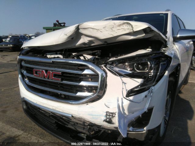 3GKALVEV8JL357853 GMC Terrain Slt