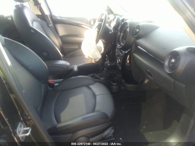 2016 Mini Countryman, VIN: WMWZC3C57GWT09198