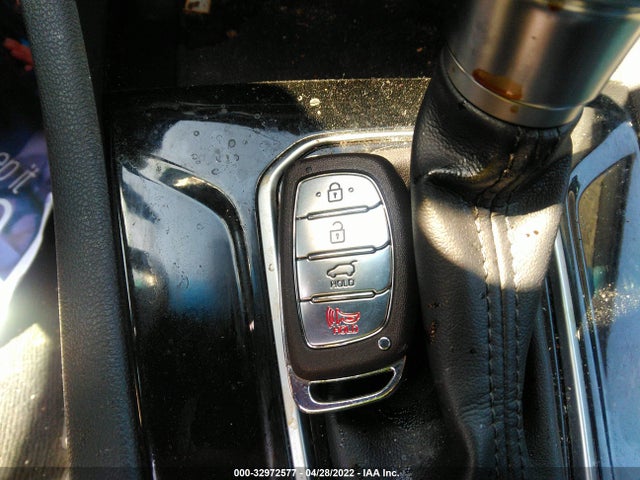 2018 Hyundai Ioniq, VIN: KMHC65LC6JU084460