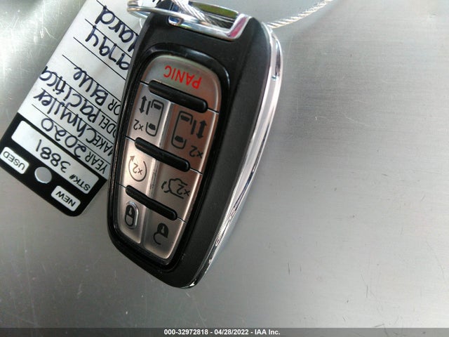 2020 Chrysler Pacifica Hybrid, VIN: 2C4RC1N79LR129794