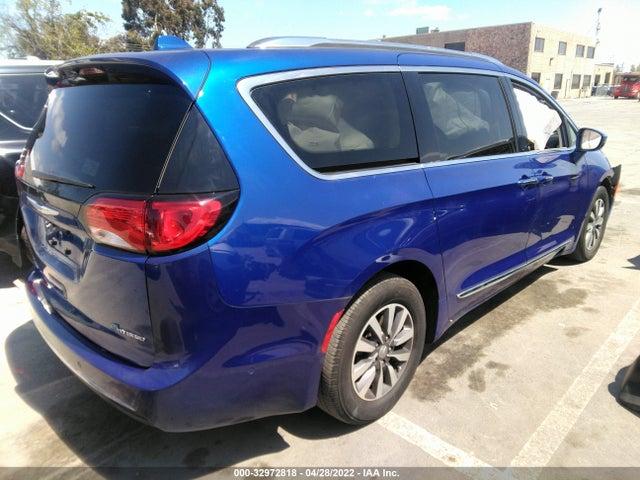 2020 Chrysler Pacifica Hybrid, VIN: 2C4RC1N79LR129794