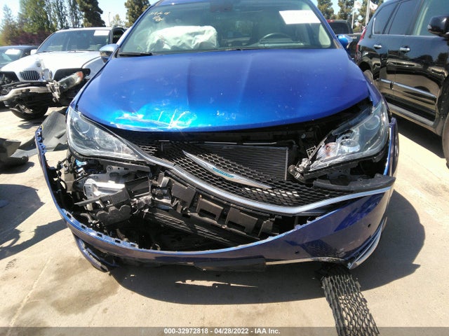 2020 Chrysler Pacifica Hybrid, VIN: 2C4RC1N79LR129794