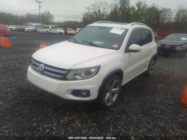 WVGAV3AX8EW013369 Volkswagen Tiguan R-line