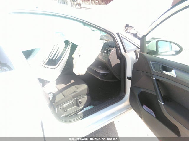 2019 Volkswagen Golf, VIN: WVWKR7AU8KW911797