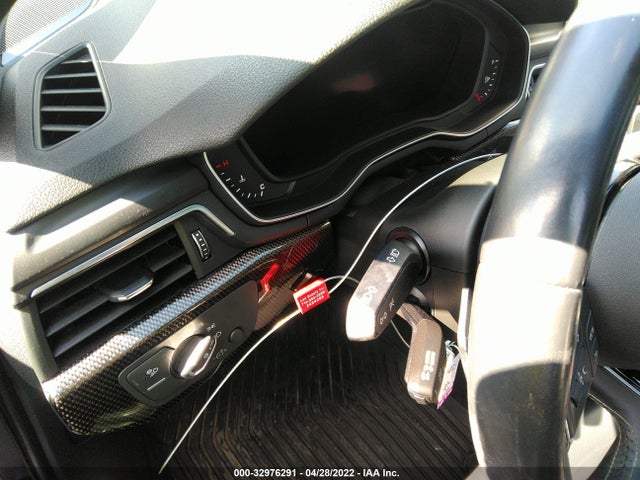 2019 Audi S4, VIN: WAUB4AF4XKA002118