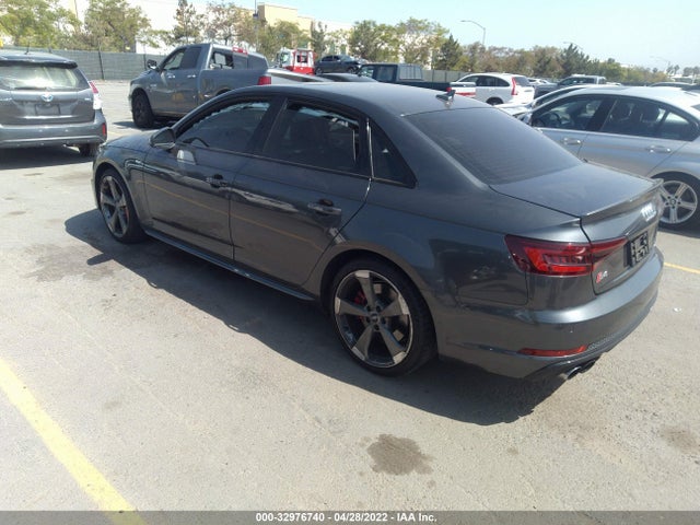 2018 Audi S4, VIN: WAUB4AF44JA008785