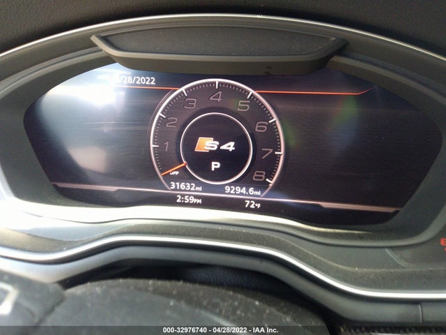 2018 Audi S4, VIN: WAUB4AF44JA008785