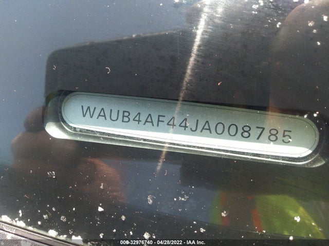 2018 Audi S4, VIN: WAUB4AF44JA008785