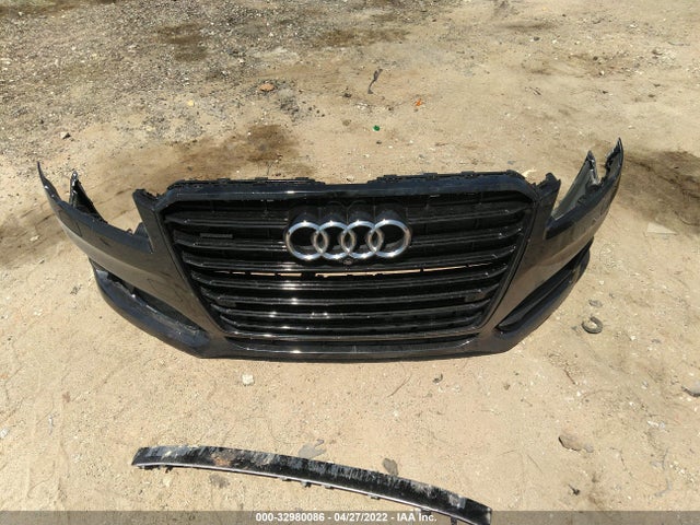2015 Audi A8, VIN: WAU32AFD3FN034014