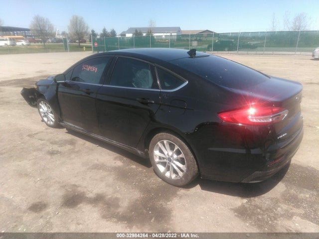 2020 Ford Fusion, VIN: 3FA6P0LU8LR106128