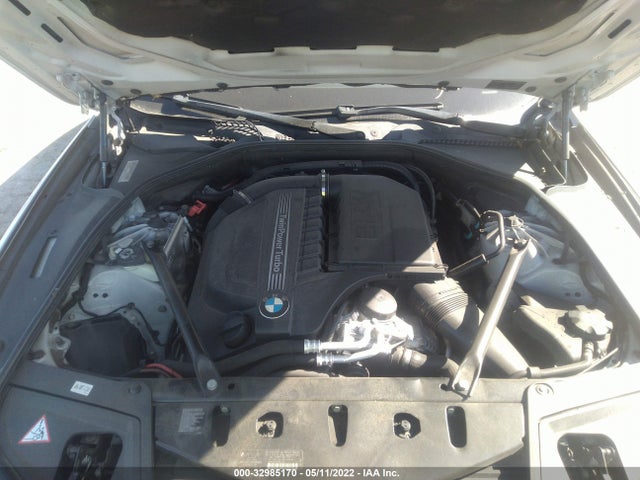 WBA5B1C54ED483731 BMW 535i
