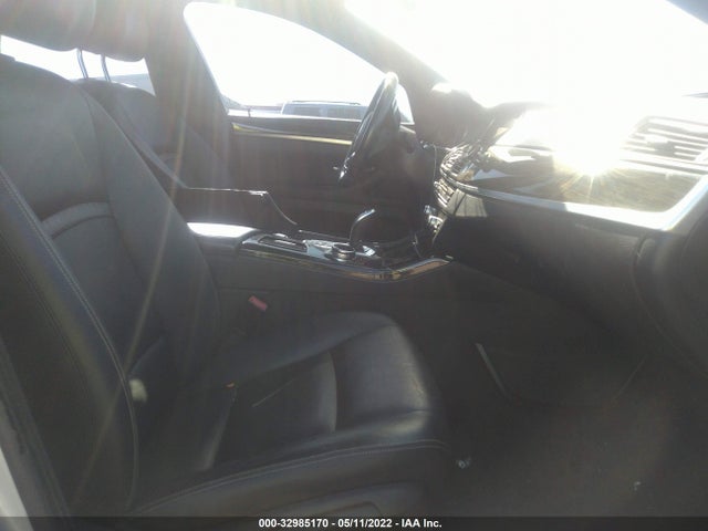 WBA5B1C54ED483731 BMW 535i