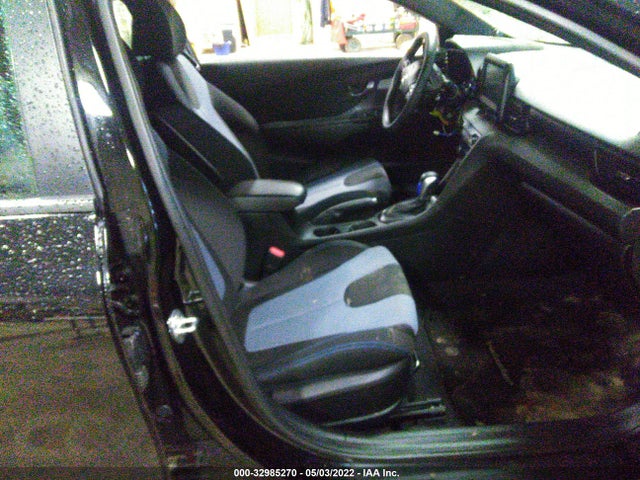 2020 Hyundai Veloster, VIN: KMHTG6AF8LU026756