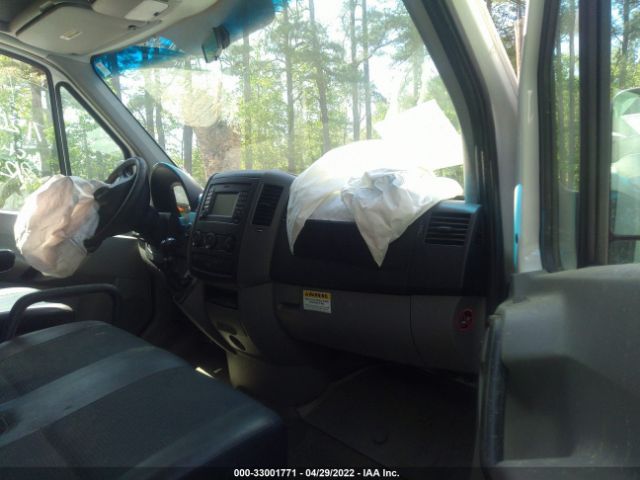 WDYPF1CC7E5941338 Freightliner Sprinter 3500 High  Roof
