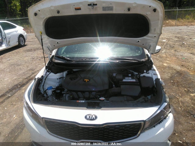 2017 Kia Forte, VIN: KNAFK5A86H5725541