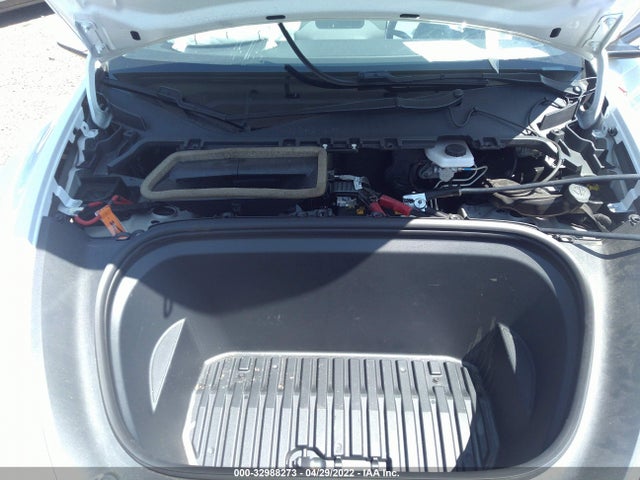 Tesla Model Y Long Range 2021 5YJYGDEE2MF064316 Image 10