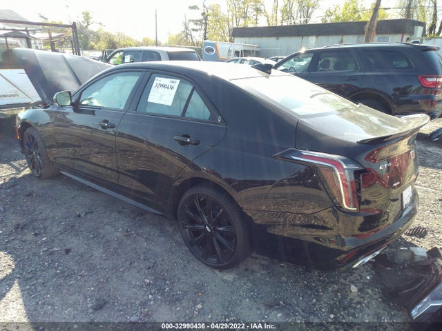 Cadillac CT4-V 2022 1G6DH5RLXN0112285 Image 3