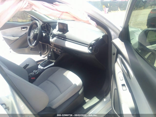 2019 Toyota Yaris, VIN: 3MYDLBYV0KY523064