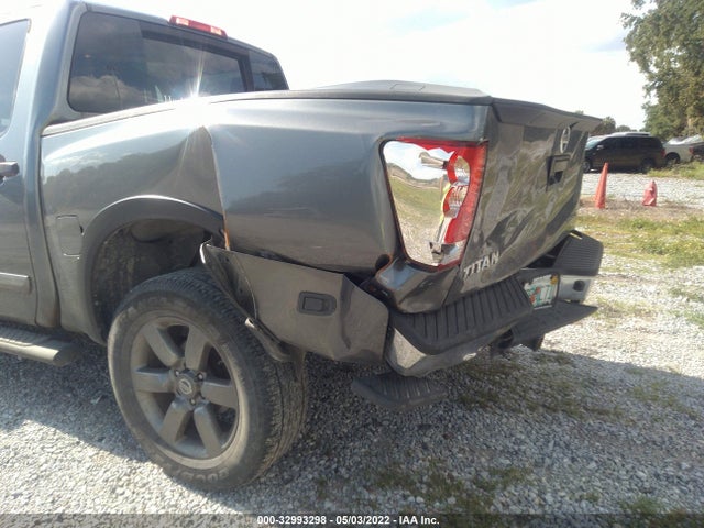 2015 Nissan Titan, VIN: 1N6BA0ED4FN511074