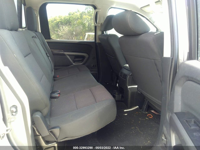 2015 Nissan Titan, VIN: 1N6BA0ED4FN511074
