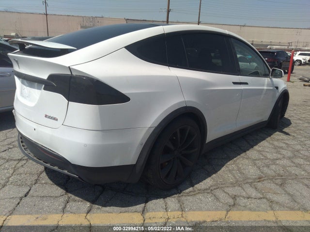2016 Tesla Model X, VIN: 5YJXCDE40GF031348