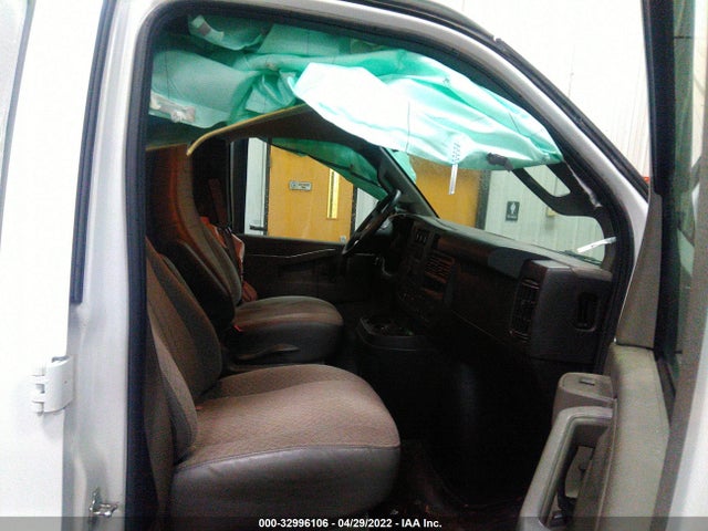 2020 Chevrolet Express, VIN: 1GCWGBFG1L1202690