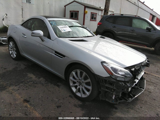 2019 Mercedes-Benz SLC-Class, VIN: WDDPK3JA4KF158252