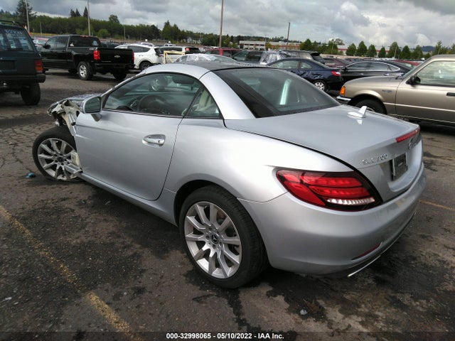 2019 Mercedes-Benz SLC-Class, VIN: WDDPK3JA4KF158252
