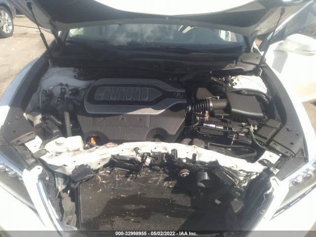 2016 Acura RLX, VIN: JH4KC1F54GC001054