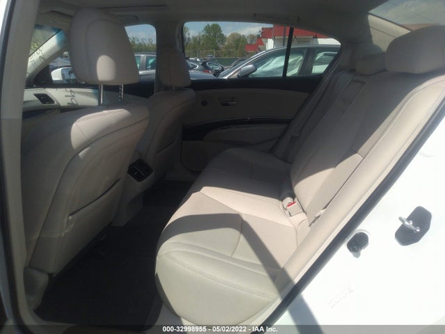 2016 Acura RLX, VIN: JH4KC1F54GC001054