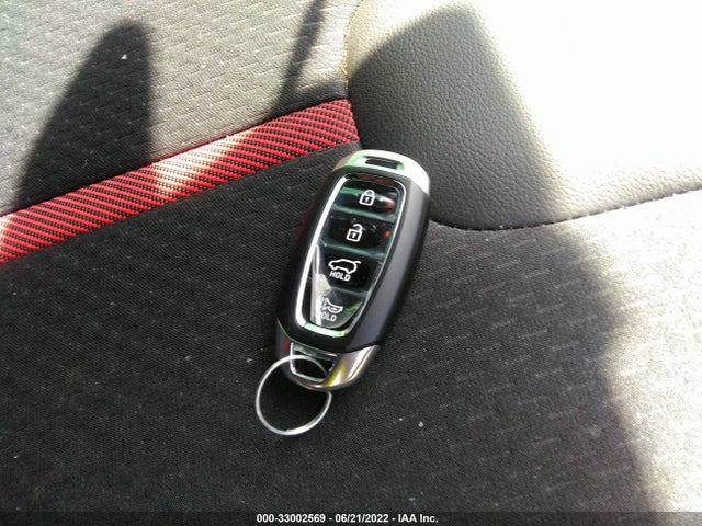 2020 Hyundai Veloster, VIN: KMHTH6AB1LU030254