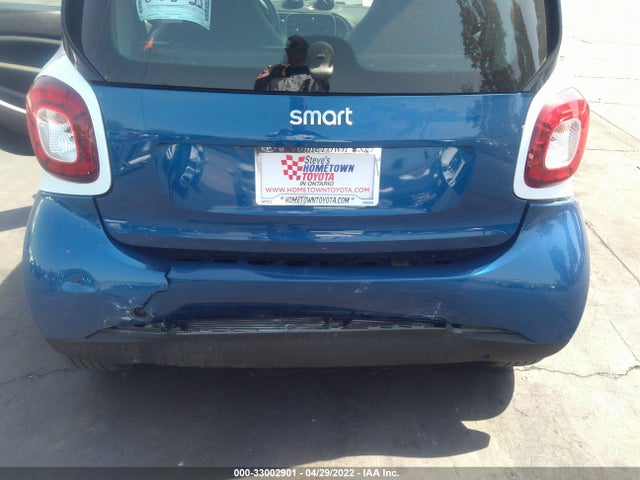 2017 Smart Fortwo, VIN: WMEFJ5DA0HK172442