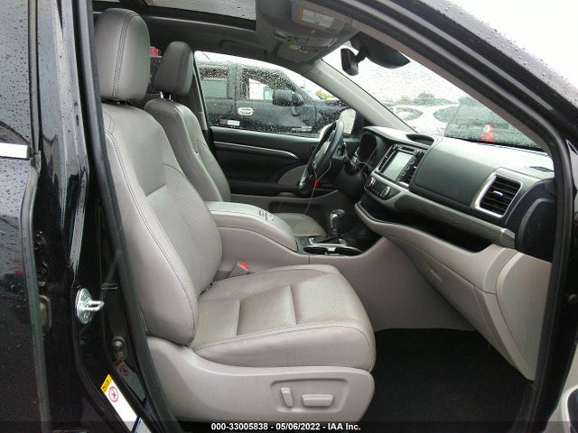 2017 Toyota Highlander, VIN: 5TDDGRFH8HS032492