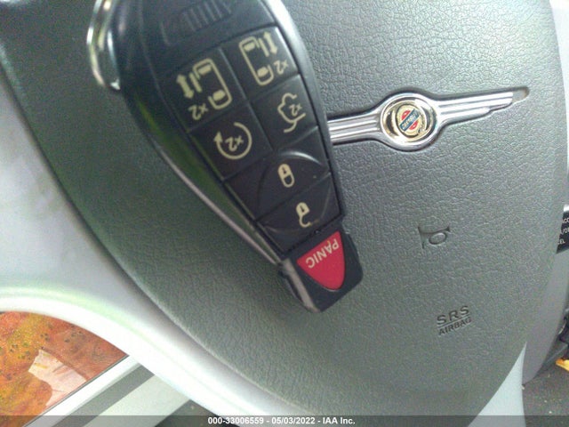 2A8HR54P08R817055 Chrysler Town & Country Touring