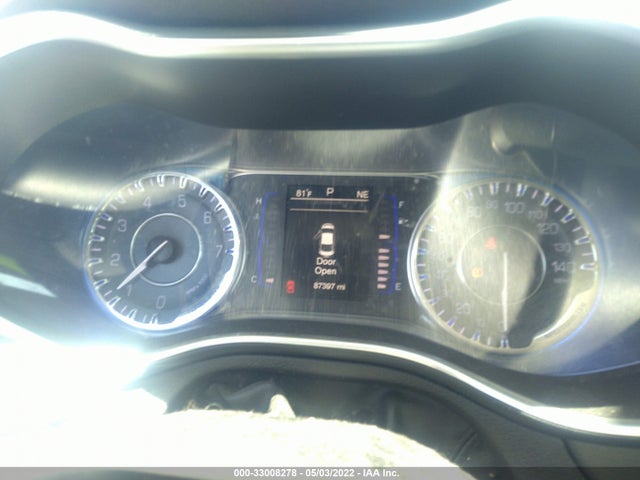 2016 Chrysler 200, VIN: 1C3CCCAB3GN123315