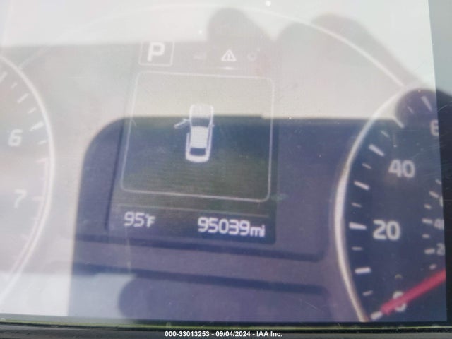 Aukcja sprzedaży 2017 Kia Forte Lx, vin: 3KPFL4A74HE067272, numer aukcji: 33013253