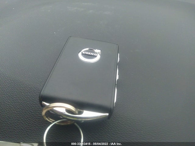 2022 Volvo XC40, VIN: YV4162UL1N2662147