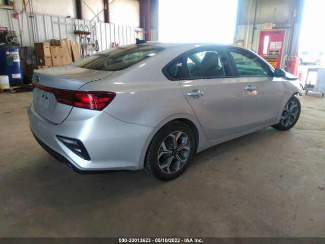 3KPF24AD0LE212681 KIA Forte Lxs