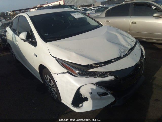 2020 Toyota Prius, VIN: JTDKARFP3L3137581