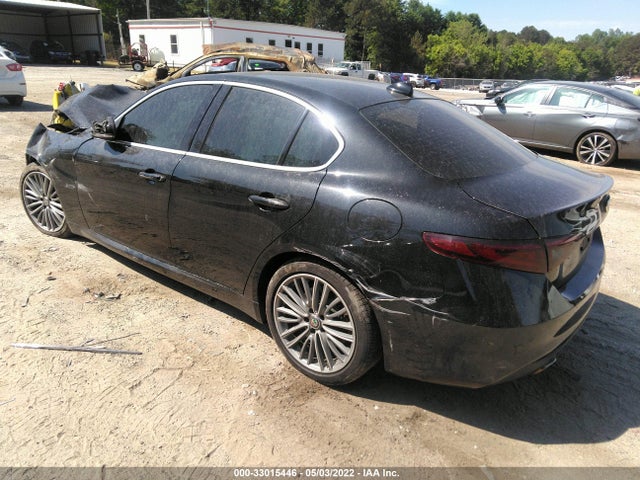2017 Alfa Romeo Giulia, VIN: ZARFAECN4H7556381