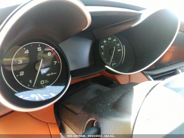 2017 Alfa Romeo Giulia, VIN: ZARFAECN4H7556381