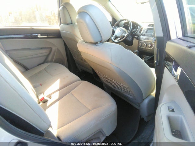 2014 KIA SORENTO VIN: 5XYKTCA62EG445331