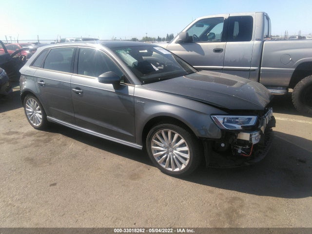 2017 Audi A3, VIN: WAUUPBFFXHA069897